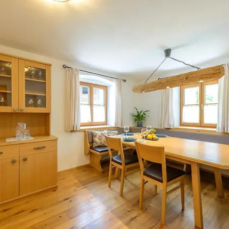 Kratgut Apartment *